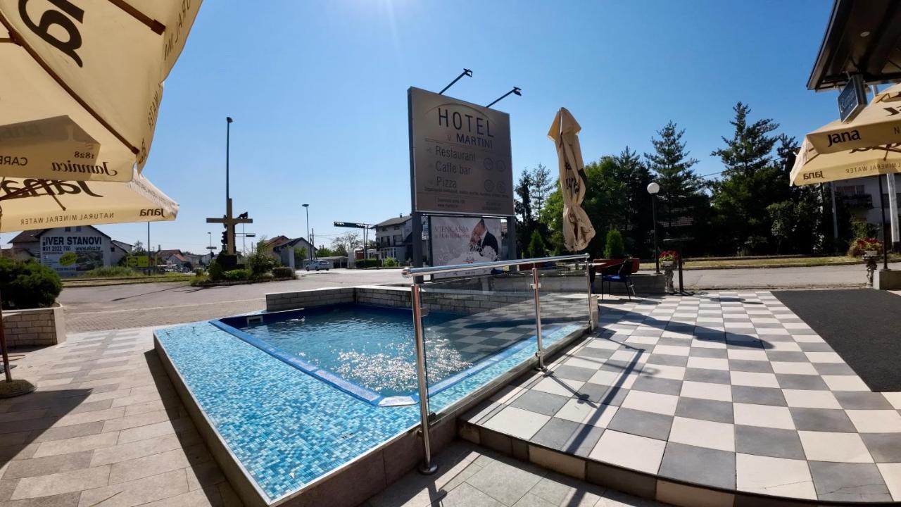 Hotel Martini Zagreb Hotel And Restaurant Sesvete Exterior foto